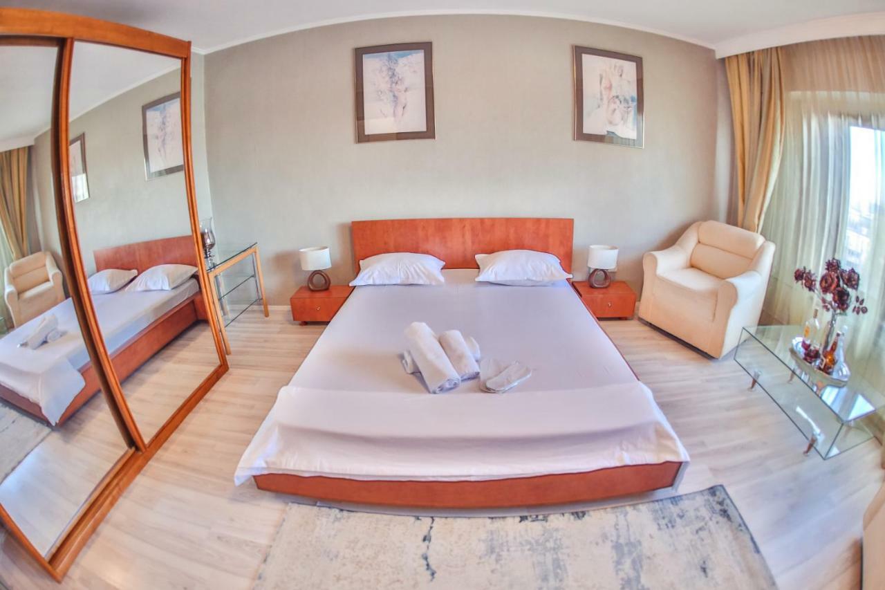 Dream Residence Romantic Bukarest Kültér fotó