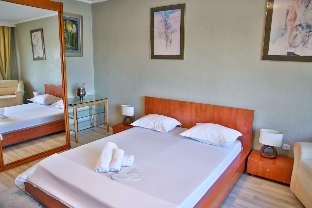 Dream Residence Romantic Bukarest Kültér fotó